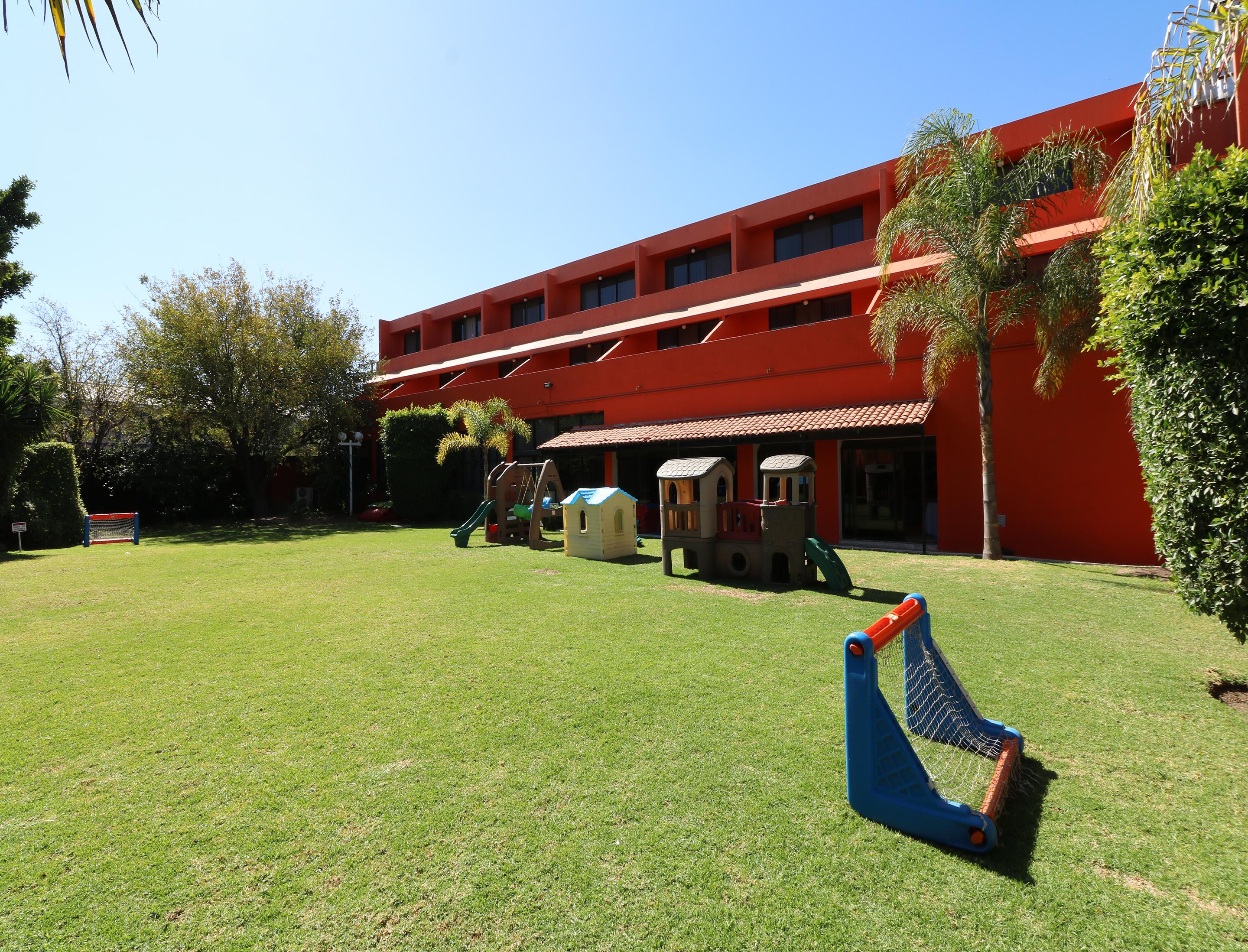 Отель Mision Aguascalientes Zona Sur Экстерьер фото